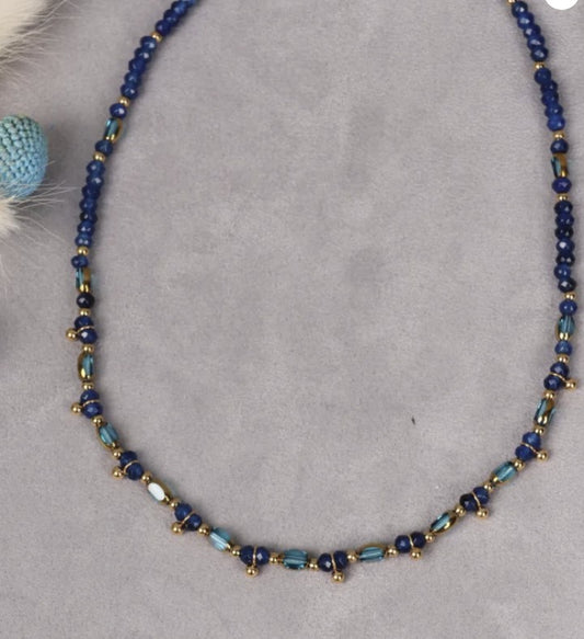 Navy quartz necklace