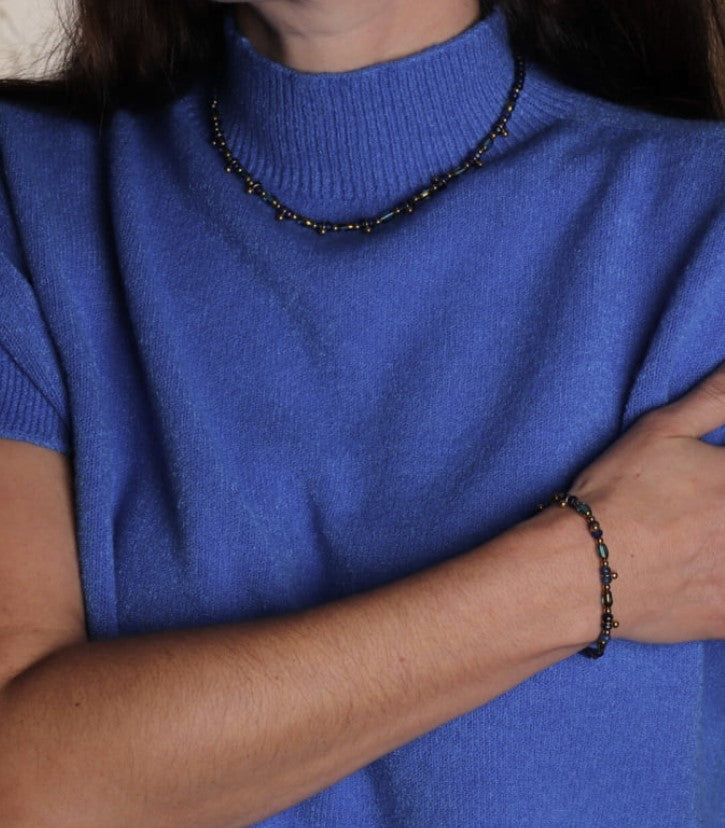 Navy quartz necklace and bracelet